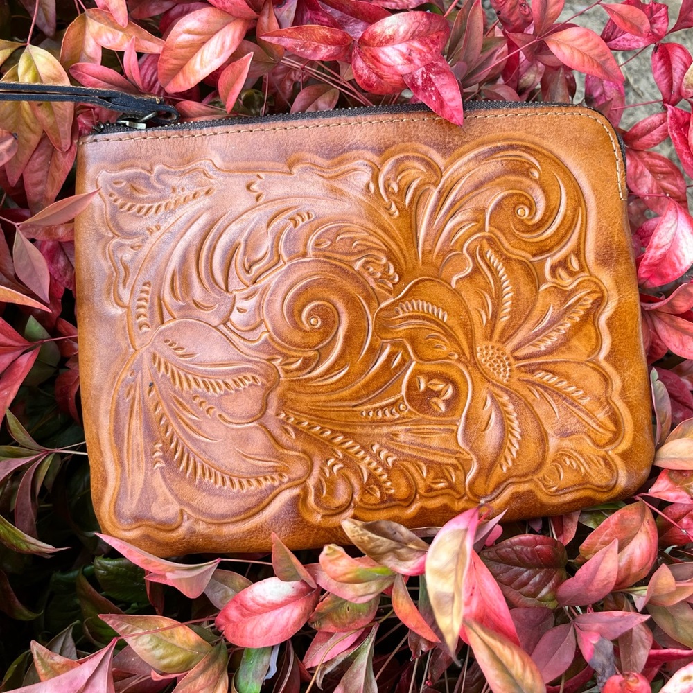 Patricia Nash. Cassini Tooled Leather Wristlet. Debossed floral details!